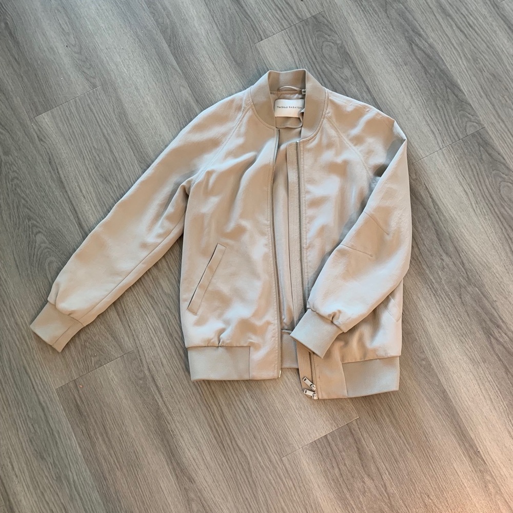 Aritzia | the group by babaton silk bomber jacket